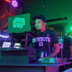 Meet your Posher, Tylar